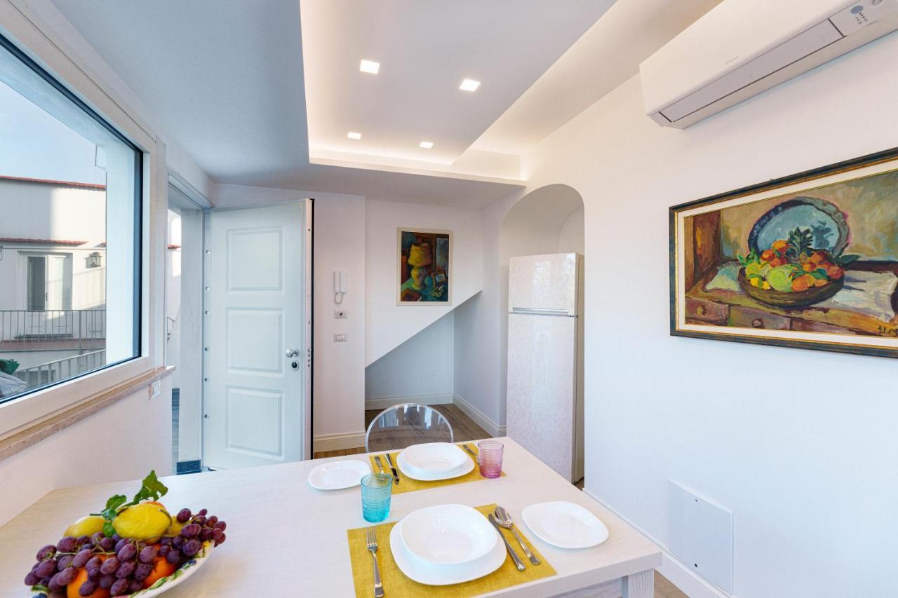 Mary'S Guest House Vico Equense Exterior foto